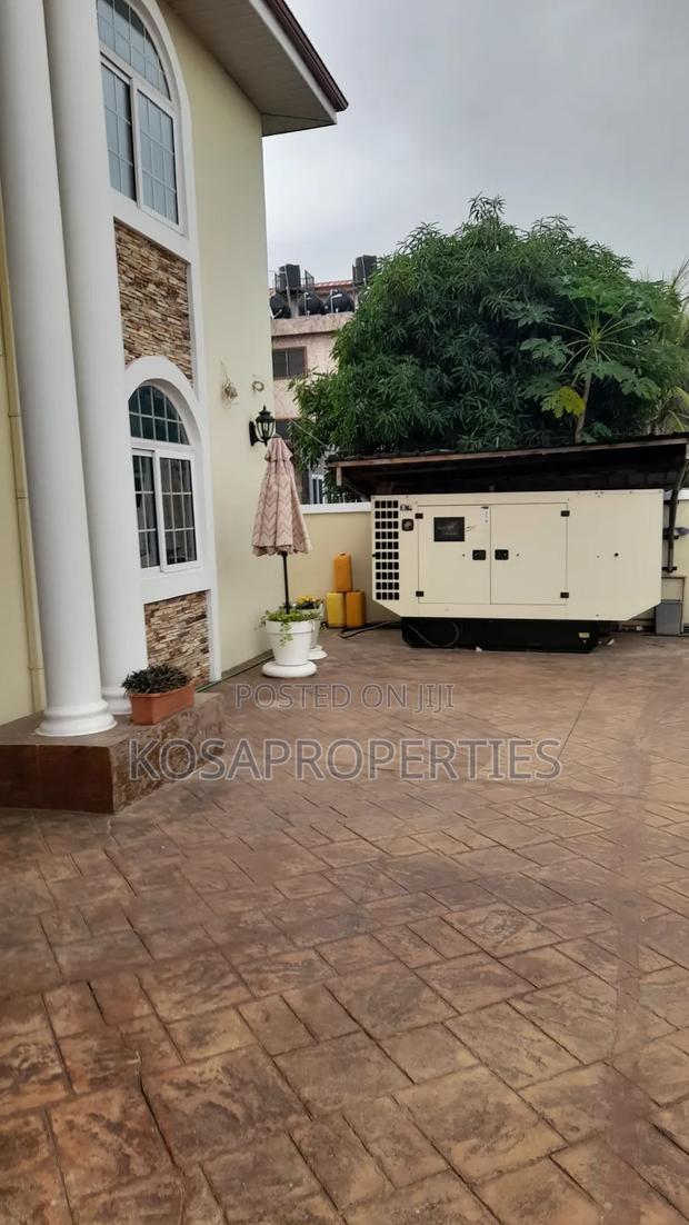 Furnished 3bdrm Apartment in School Junction for rent · Photo 3