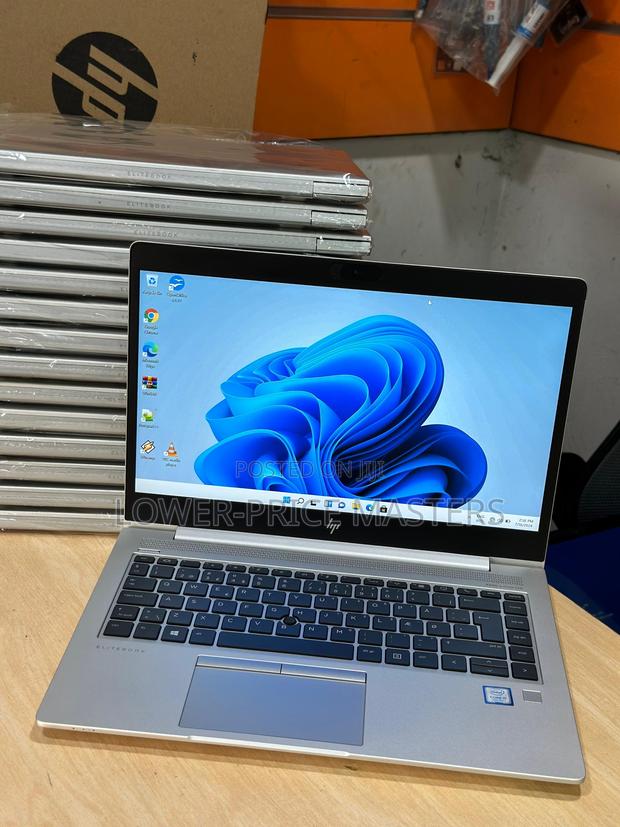 New Laptop HP EliteBook 840 G5 8GB Intel Core I5 SSD 256GB · Photo 1