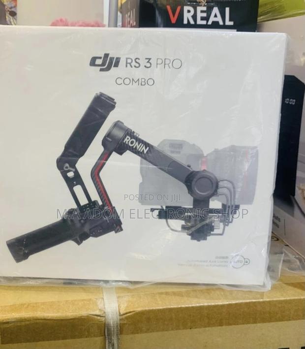 Unique Design DJI RS 3 Pro Combo, 3-Axis Gimbal Stabilizer. · Photo 1