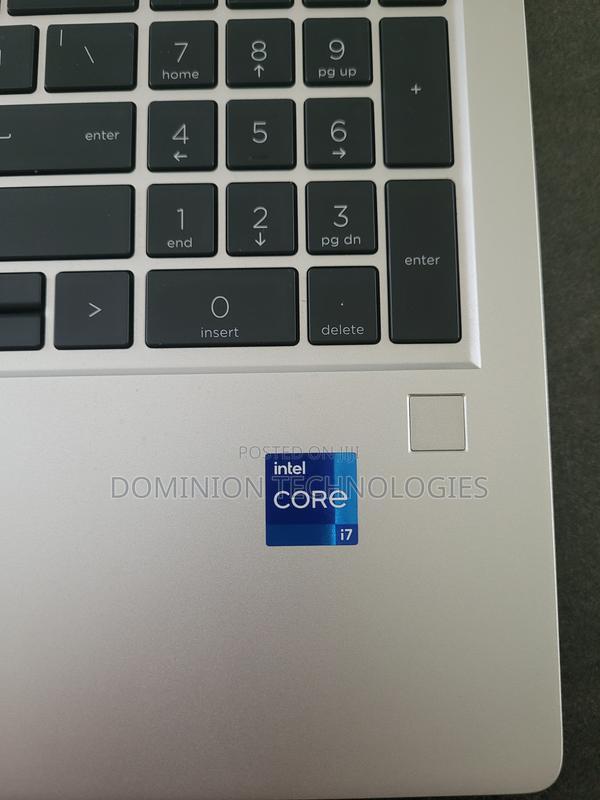 New Laptop HP ProBook 450 G9 8GB Intel Core I7 SSD 512GB · Photo 1