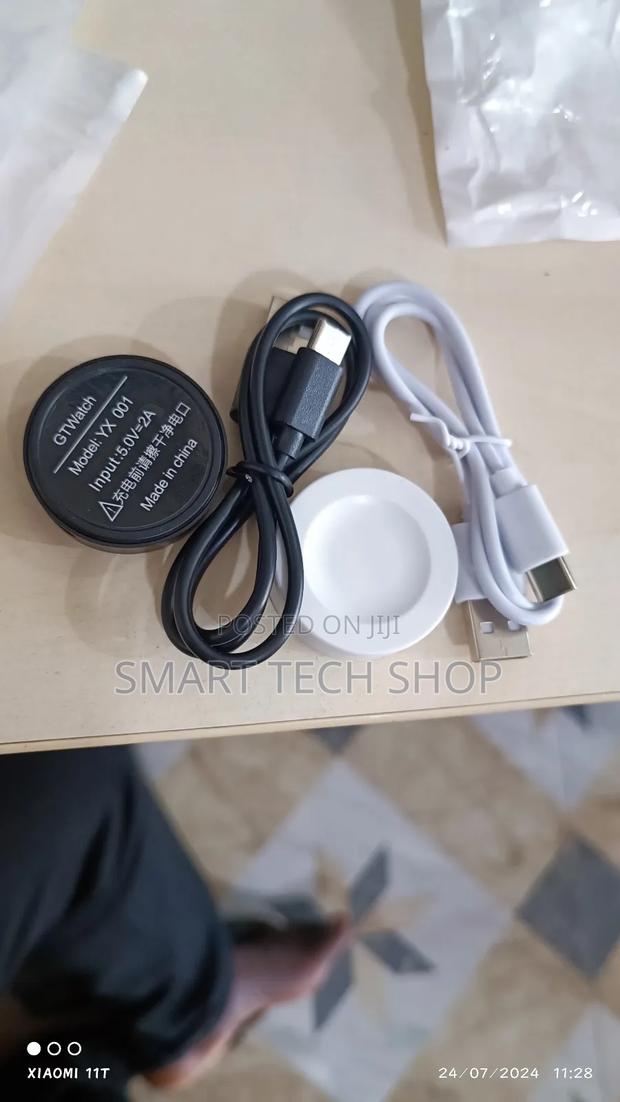 Wireless Charger for Huawei Watch Gt2e GT3, Gt2 Pro, GT3 Pr · Photo 1