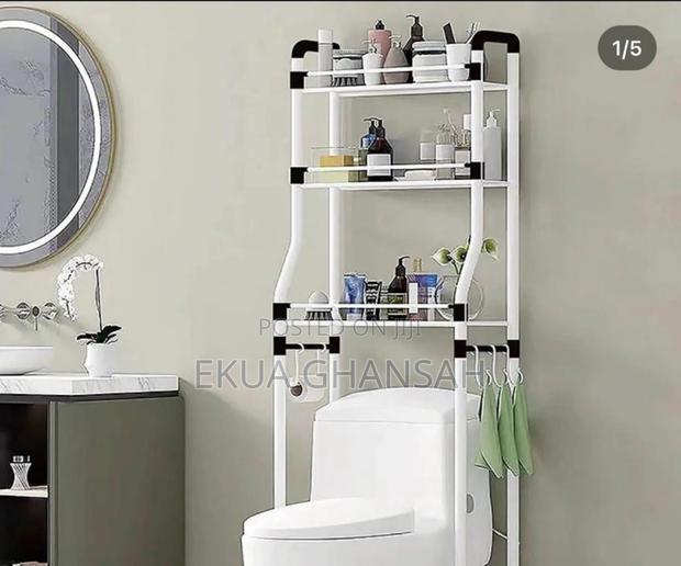 Toilet Rack · Photo 2