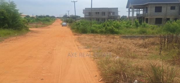 Super Giant Discount on Plots at Prampram Beach Lane · Photo 1