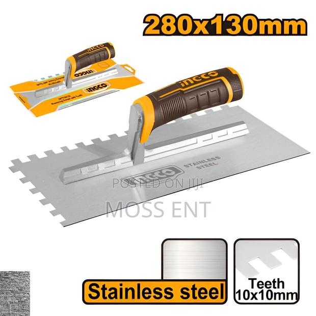 Plastering Trowel With Teeth Rubber Gandle - Hptt28138 · Photo 1
