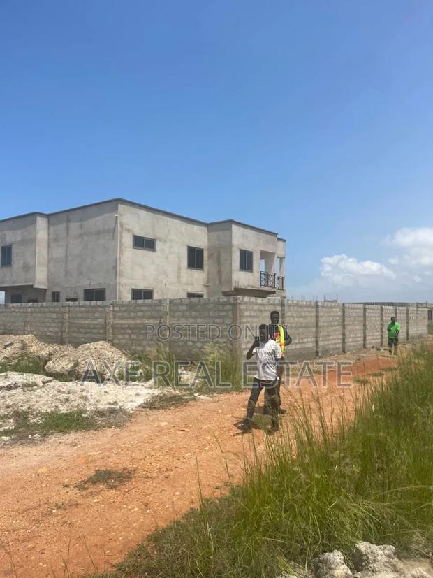 Awesome Positioned Gated Half Plot > Prampram Beach Road · Photo 2