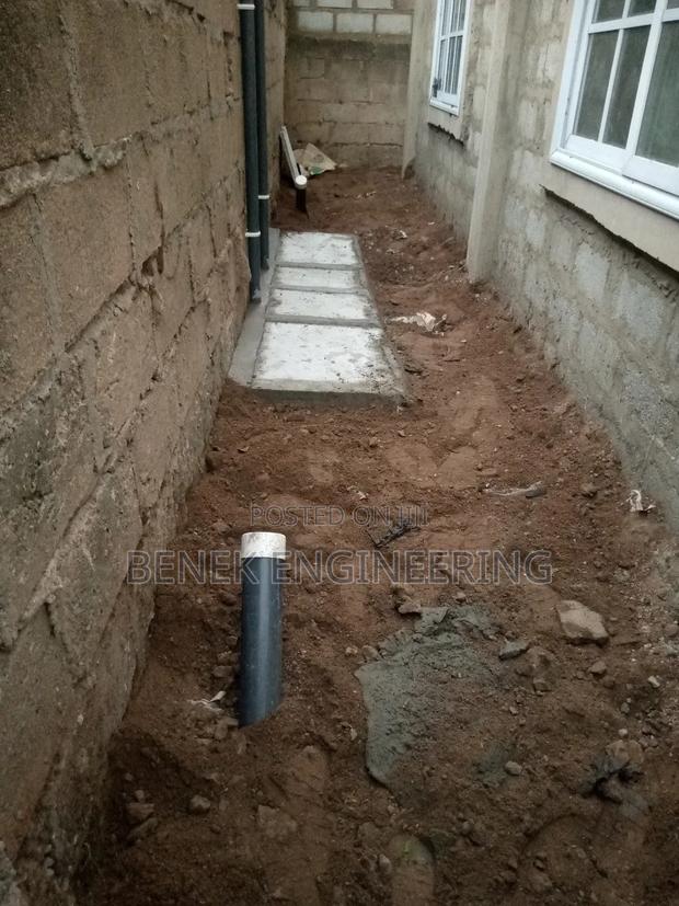 Big Size Biodigester Toilet Including Materials · Photo 1