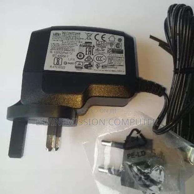 5v=2A Uk Used Adapter/Charger · Photo 2