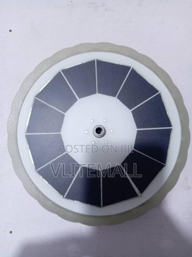Solar Floating Fountain Pump · Photo 3