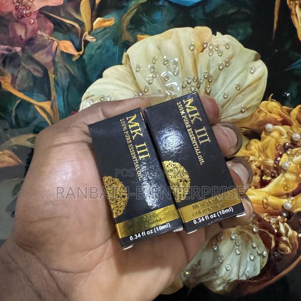 Mk111 Essential Oil For Men · Photo 1