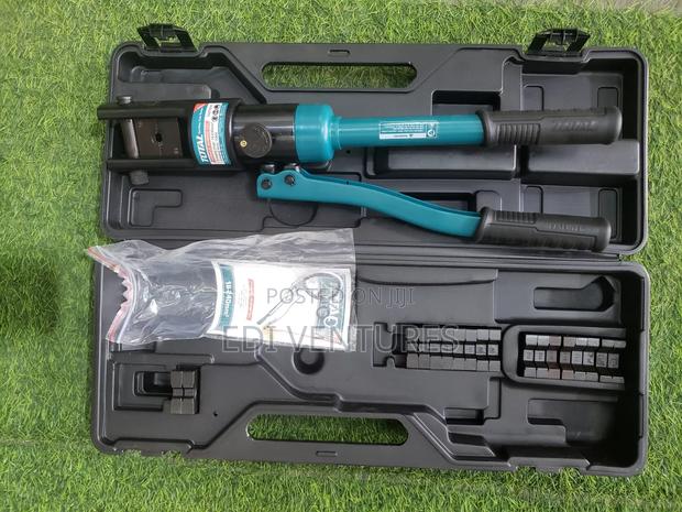 Total Hydraulic Crimping Tool Thct0240 · Photo 2