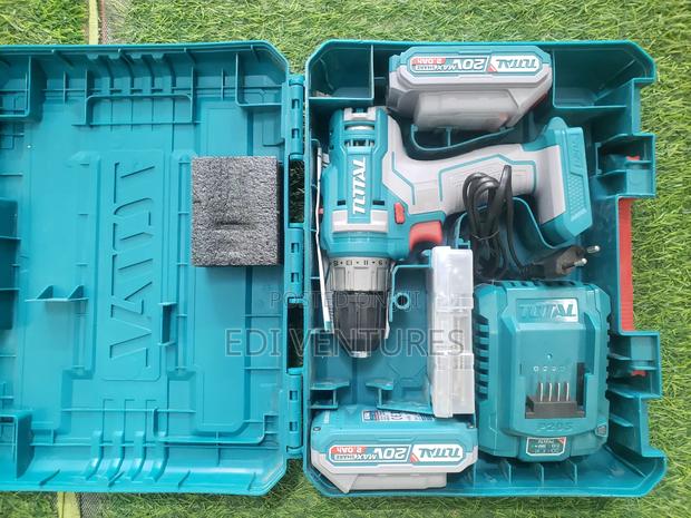 Total Cordless Drill · Photo 2