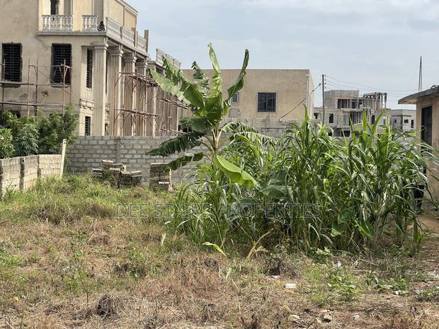 Half Plot of Land for Sale at East Airport Tse Addo · Photo 3