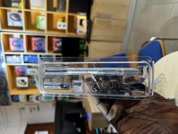 HP Stylus Pen Compatible With Other Brands of Laptops · Photo 4