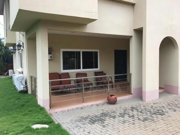 Furnished 4bdrm House in Regimanuel Estate, Airport Residential Area · Photo 6