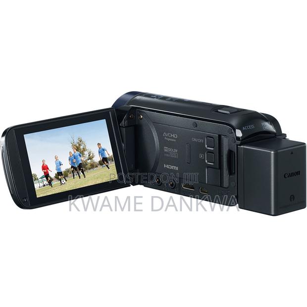 Canon Vixia Hf R62 Camcorder · Photo 3