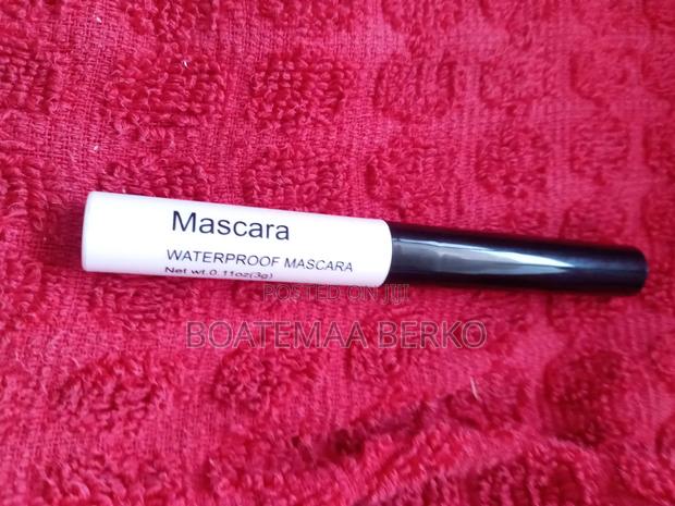 Lashes Mascara · Photo 1