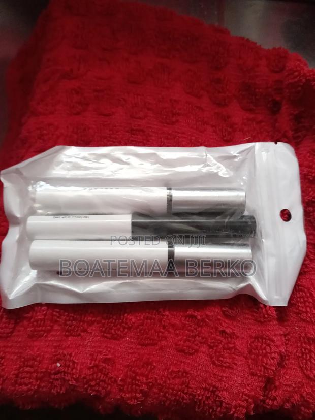 Lashes Mascara · Photo 8