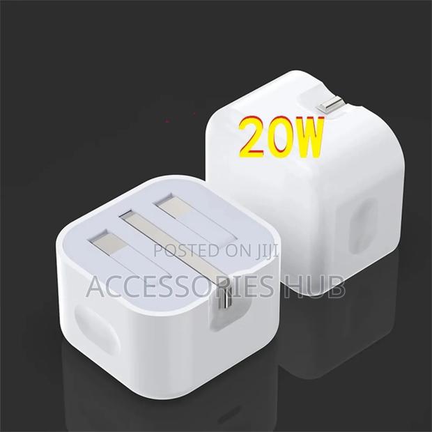 iPhone Original Charging Adapter · Photo 2