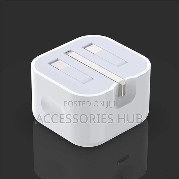 iPhone Original Charging Adapter · Photo 4