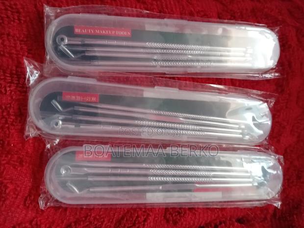 Facial Tools · Photo 1
