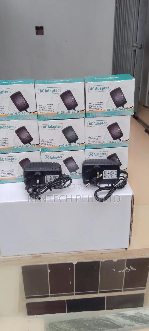 12v2a Adapter · Photo 1