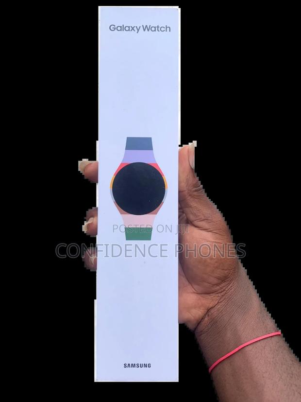 Samsung Galaxy Watch 6 · Photo 1