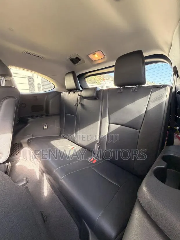 Toyota Highlander XLE AWD 2020 Red · Photo 1