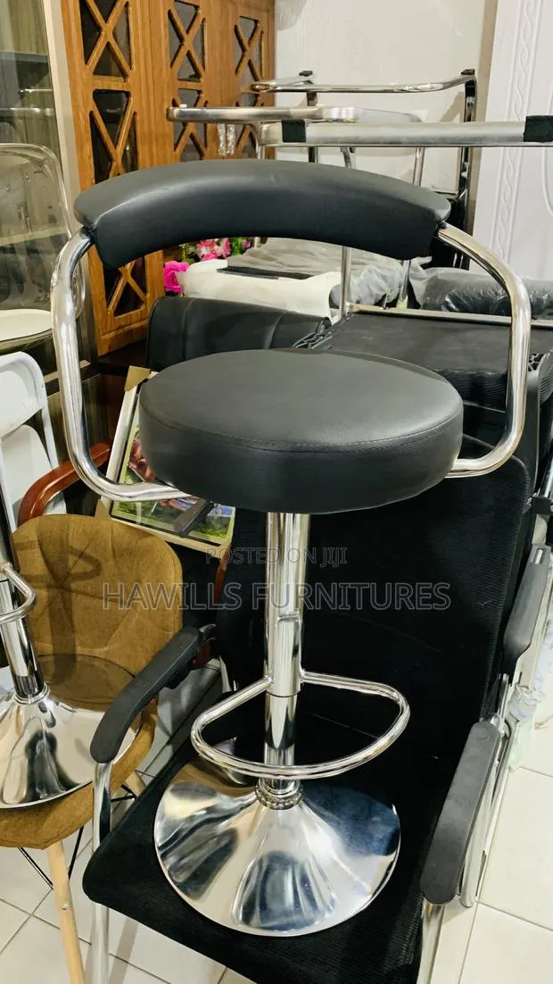 Original Black Bar Stool · Photo 1