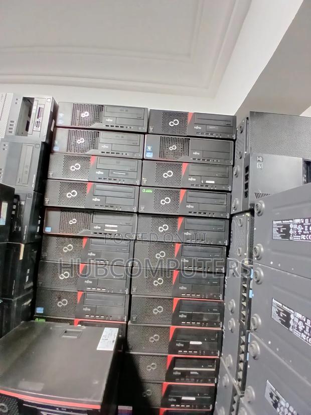 Fujitsu Esprimo D556/2/E90+ 4GB Intel Core i5 HDD 320GB · Photo 2