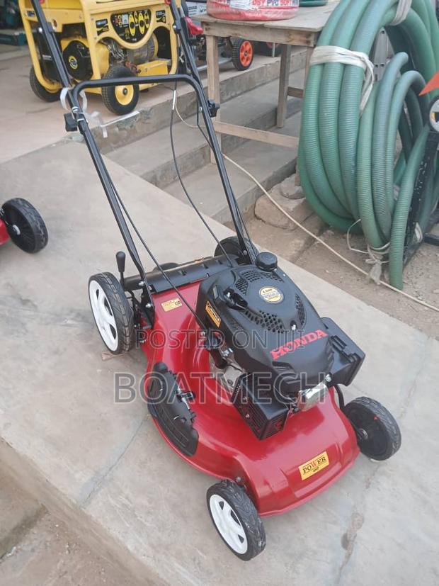 Honda Power Mower · Photo 2