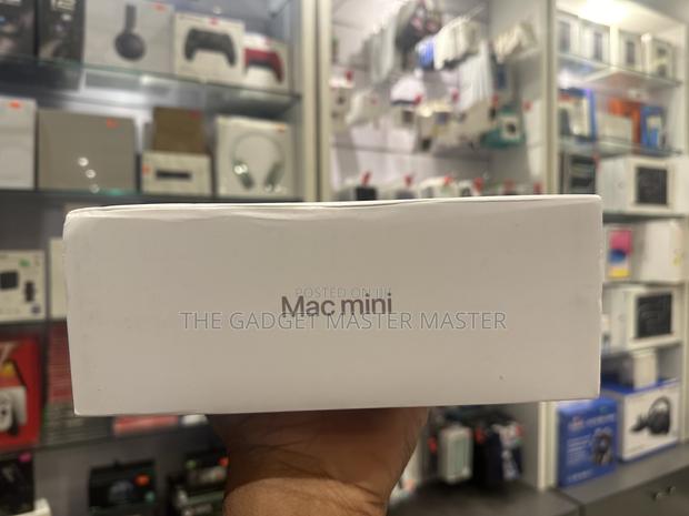 New Desktop Computer 8GB Apple M2 SSD 512GB · Photo 2