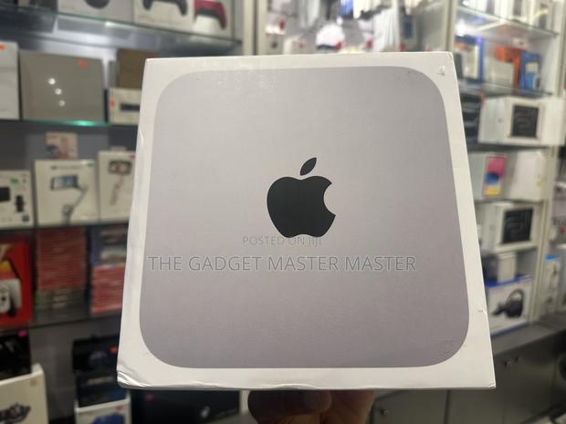 New Desktop Computer 8GB Apple M2 SSD 512GB · Photo 1