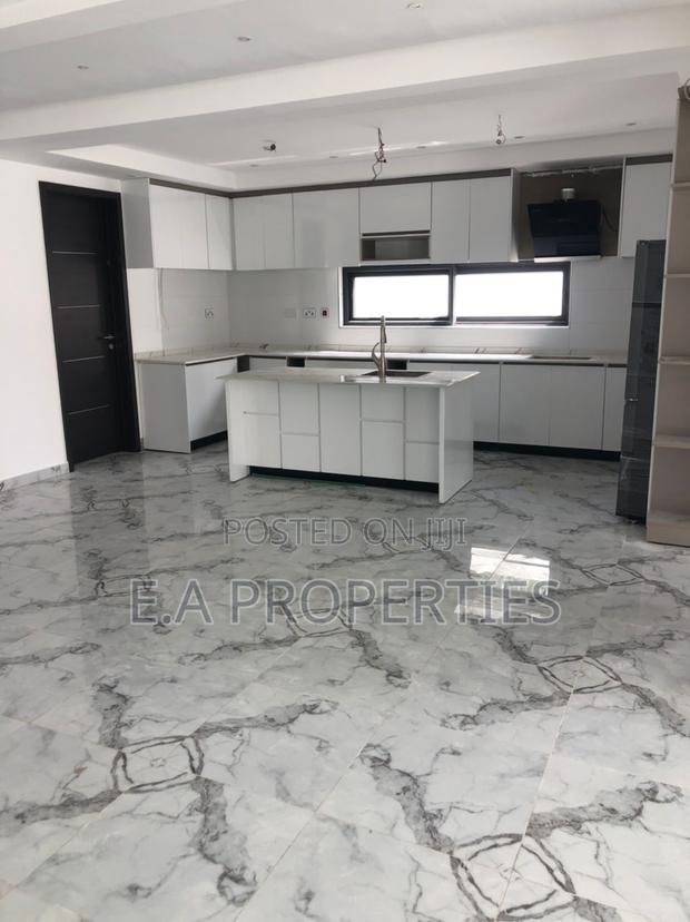 4bdrm House in E A Properties, American House for sale · Photo 6