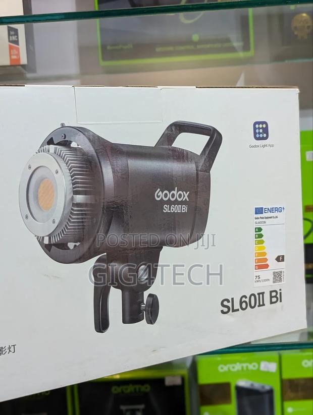 Godox Sl60iibi Strobe Light With Godox Light App · Photo 2