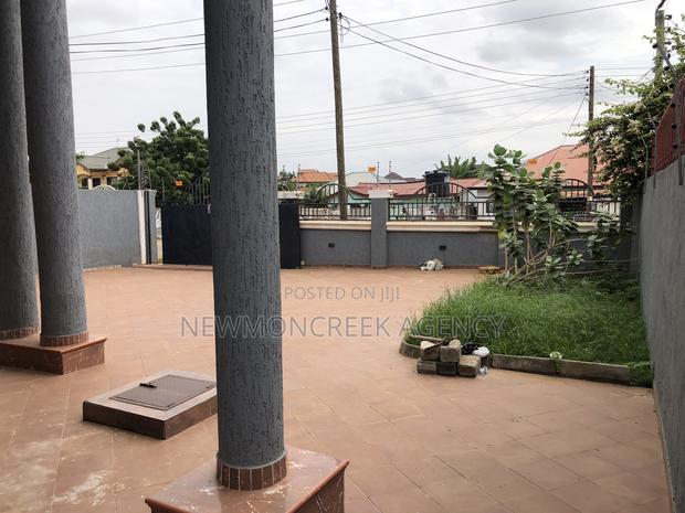 5bdrm Duplex in Lakeside Estates, Accra Metropolitan for sale · Photo 5