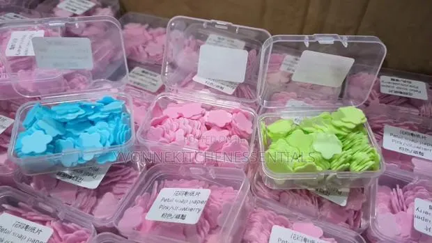 Petal Paper Soap · Photo 3