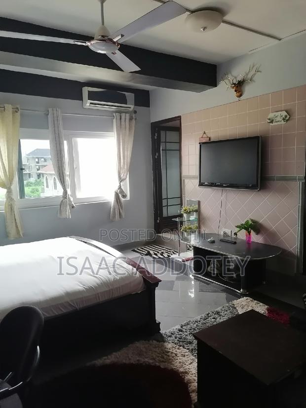 Furnished 1bdrm Apartment in Spintex She'Ll Sign for rent · Photo 3