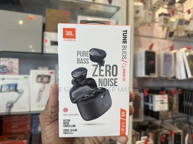 Jbl Tune Buds · Photo 1