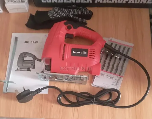 Jigsaw With 10 Blades · Photo 1