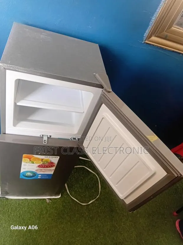 Westpool Fridge Final Call Deal, Fridge Scarce Cooling Unit · Photo 1