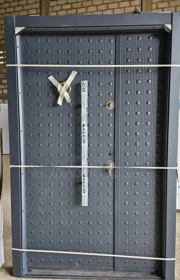 All Metal (One Half ) Heavy Duty Door · Photo 1