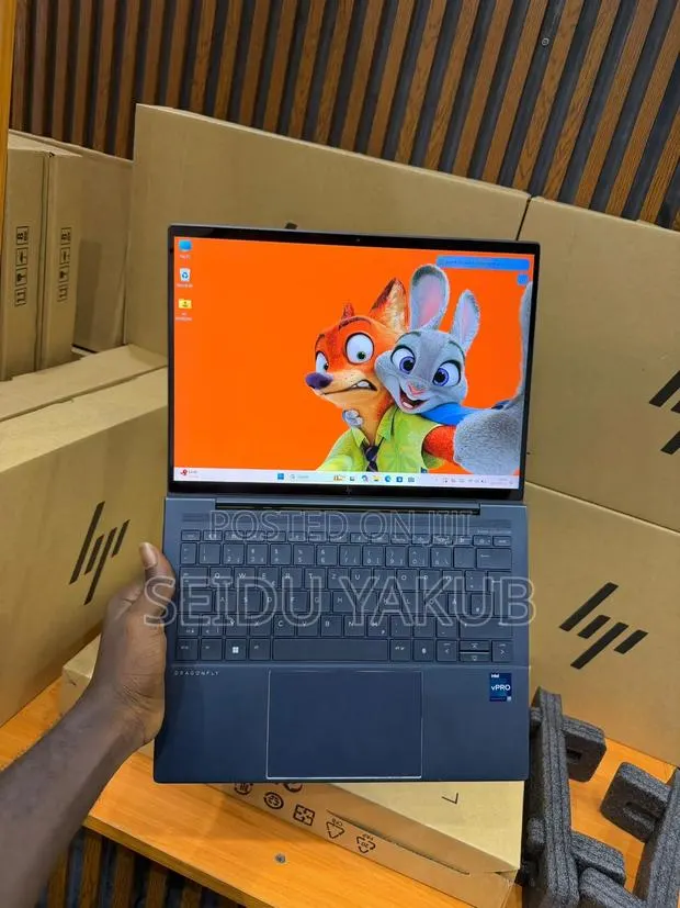 New Laptop HP Elite Dragonfly G3 32GB Intel Core i7 SSD 512GB · Photo 1