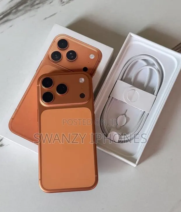 New Apple iPhone 17 Pro Max 256 GB Orange · Photo 3