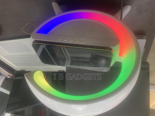 Led Wireless Charging Speaker · Photo 2