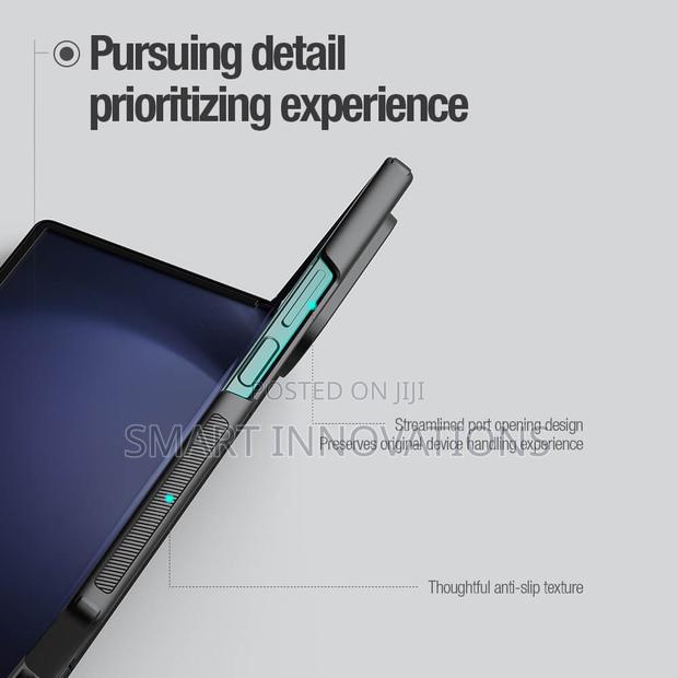 Galaxy Z Fold 6 Frosted Shield Protective Case · Photo 4