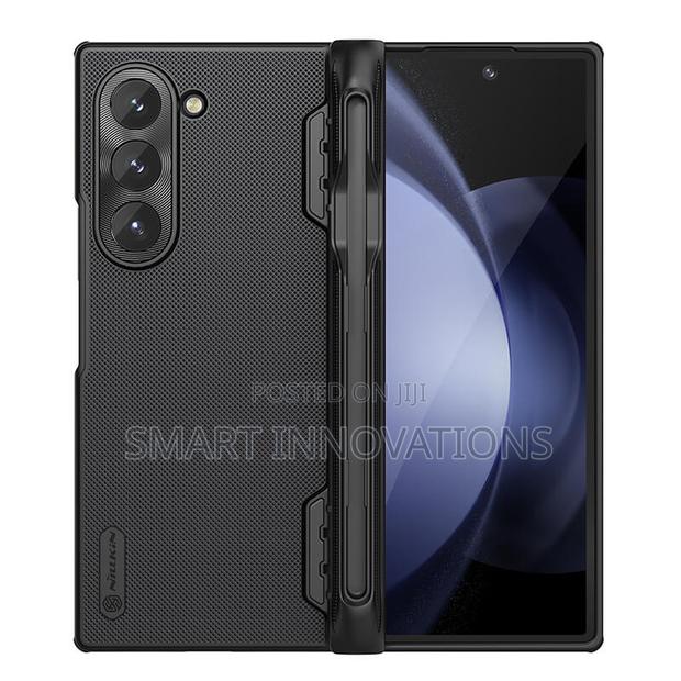Galaxy Z Fold 6 Frosted Shield Protective Case · Photo 1