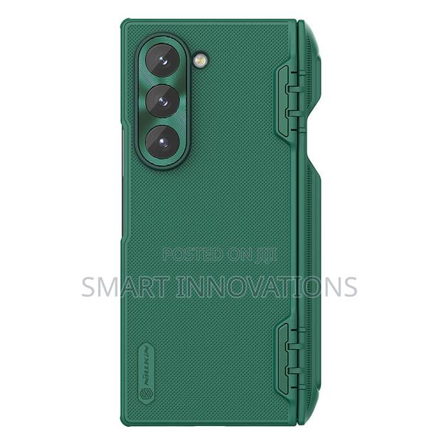 Galaxy Z Fold 6 Frosted Shield Protective Case · Photo 7