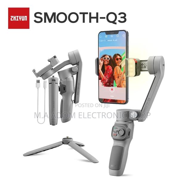 Q3 Smooth Smart Phone Gimbal for Selfie Youtube Videos · Photo 1