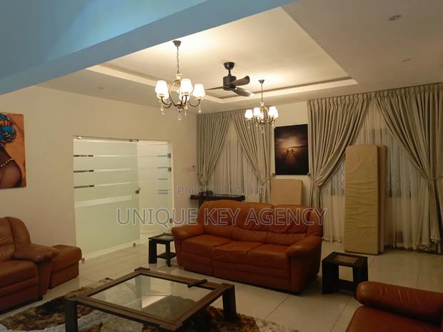 Furnished 3bdrm Apartment in Unique Key Agency, American House · Photo 3