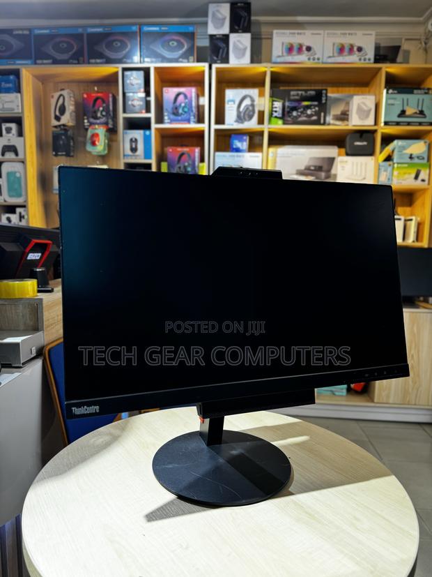 Desktop Computer Lenovo 8GB Intel Core I5 SSD 512GB · Photo 3